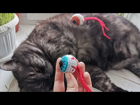 Видео: Глаза крючком на Хеллоуин / How to crochet an eyeball