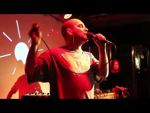 Видео: Порез на Собаке - Сирин с собачьей головой (09.02.24)