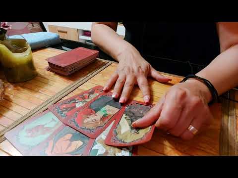 Видео: Мисли чувства действия#бъдеще #двойка #soulmate #таро #love