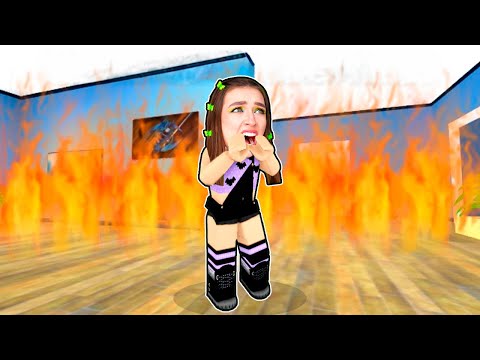 Видео: НЕ СОЖГИ ДОМ в ROBLOX ! 😱 (не получилось)