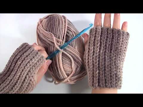 Видео: Эксклюзивно только на этом канале. Суперлегкие перчатки без пальцев, связанные крючком. Потрясающе!