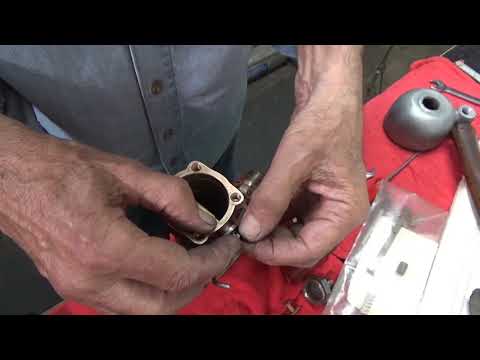 Видео: Шаг 7. Сборка карбюратора с плоской головкой