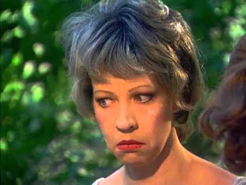 Видео: 33 КВАДРАТНЫХ МЕТРА [сезон 2, серия 3] Летний призыв