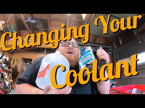 Видео: Обзор промывки охлаждающей жидкости Honda