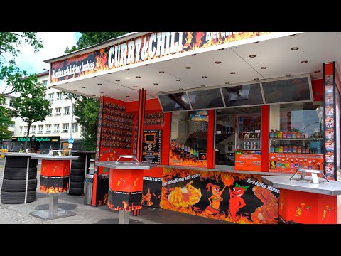 Видео: Самая горячая закусочная Берлина!! Карривурст в Берлине | Мужчинам здесь все еще разрешено плакать