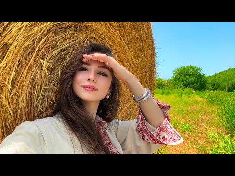 Видео: Life in a Tiny Rural Bulgarian Village (Живот На Село) A Tour of our Bulgarian Farm -Silent Edition