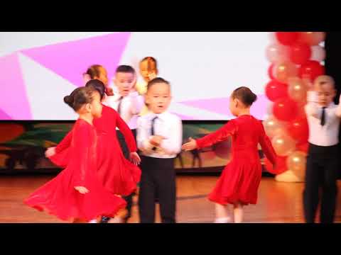 Видео: Улсын тэргүүний 10-р цэцэрлэг ДЭЛБЭЭ хамтлаг СТАНДАРТ бүжиг