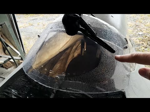 Видео: Стеклоочиститель для мотошлема с AliExpress на веломобиле