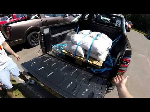 Видео: Сел в Great Wall Poer - супер пикап из Китая