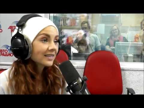 Видео: МакSим - Одиночка (LIVE @ Авторадио)