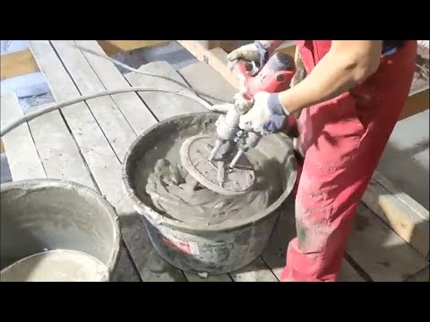 Видео: Утепление перекрытия пенобетоном D200. Изготовление пенобетона.