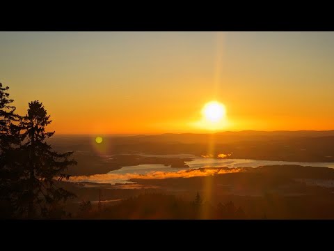 Видео: Trekking in the mountains an overnight, view of the Alps/Трекинг в горы с ночёвкой и видом на Альпы