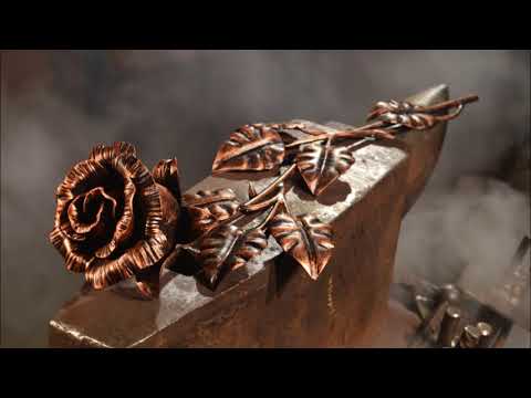 Видео: КОВАНАЯ РОЗА УНИКАЛЬНАЯ ТЕХНОЛОГИЯ____ ROSE OF EIGHT PETALS