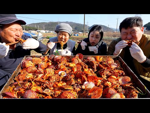 Видео: Тушеный острый гребешок, креветки, осьминог с говяжьими ребрышками - кулинарное шоу Мукбанг