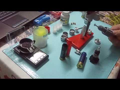 Видео: УПС-7 Снаряжаем патроны!!Видео инструкция  по ПРАВИЛЬНОМУ снаряжению патронов 12 калибра.