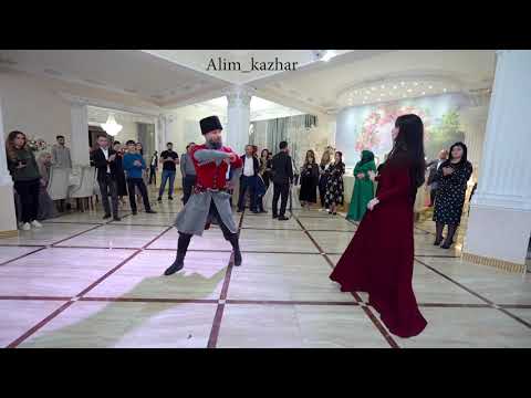 Видео: Черкесский (адыгский) танец ЛЪАПЭРИСЭ. Caucasian dance