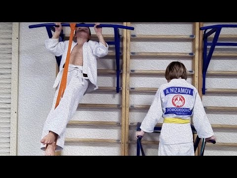 Видео: Дзюдо. Тренировка детей 7-9 лет.