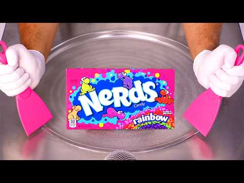 Видео: Невероятные радужные роллы с мороженым Nerds! Экстремальное удовлетворение! (ASMR)