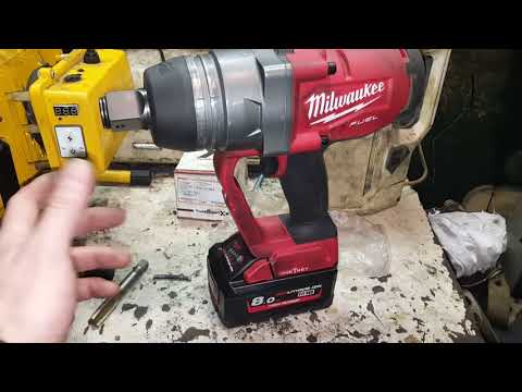 Видео: Решение проблемы с квадратом на Milwaukee  M18 FUEL ONEFHIWF1
