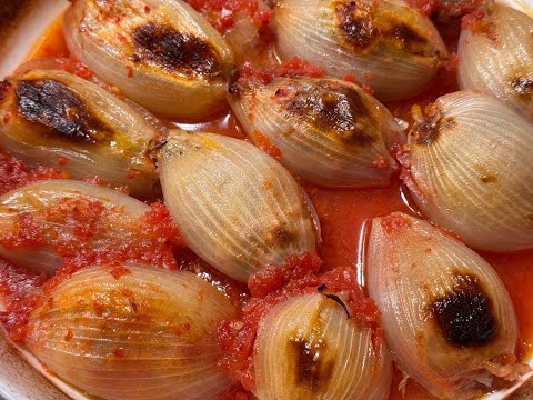 Видео: Пълнен лук/ сърми от лук. Много лесни и уникално вкусни. Няма да повярвате колко са вкусни
