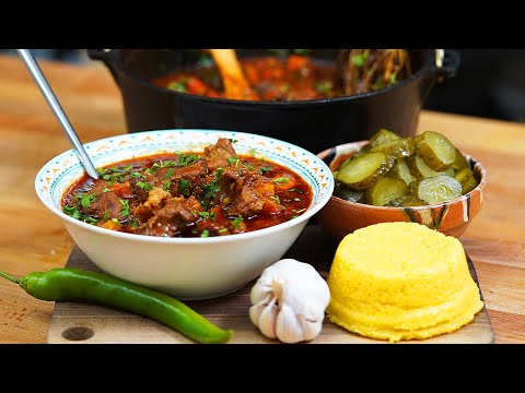 Видео: 👉Свинина тушеная 👑ЦЫГАНСКАЯ👑 с 🌽 Кукурузной кашей | Шеф Пауль Константин
