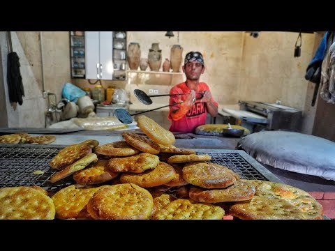 Видео: Выпечка очень вкусного молочного хлеба традиционным способом в красивой пекарне в Хансаре|выпечка