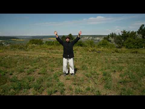Видео: Цигун  Комплекс "И Цзинь Цзин". Тренер Игорь Шарабханов (г. Хмельницкий)