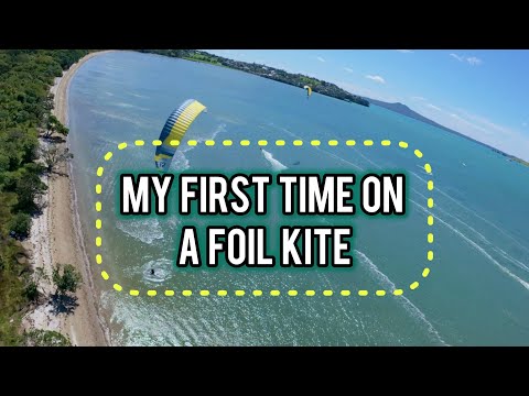 Видео: Мой первый сеанс на фойл-кайт-кайт-фойле - Flysurfer Sonic 5
