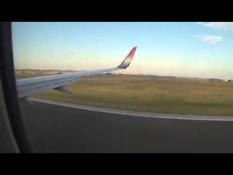 Видео: Аварийная посадка рейса Новосибирск-Солоники, 15.06.2013