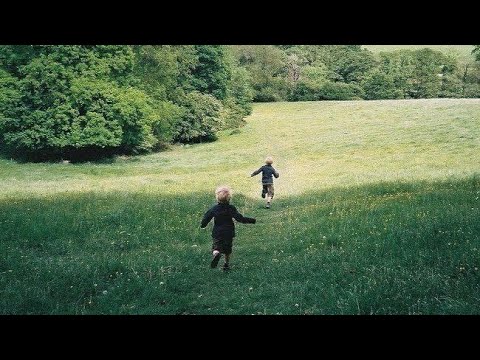 Видео: Плейлист, со странно прикольным вайбом (　・`ω・´)