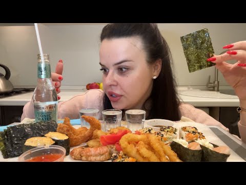 Видео: Мукбанг Мои Хорошие🔥 Водка - Суши Роллы🍣 - Холодец🐔
