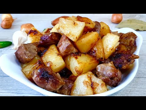 Видео: Как правильно и вкусно жарить картошку с мясом. Жареная картошка с секретом.Рецепты от MarMari