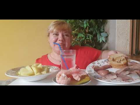 Видео: MUKBANG HERRING 😂 МУКБАНГ 🍽 СЕЛЁДКА 🦈 С ОТВАРНОЙ КАРТОШКОЙ🥔 АСМР #mukbang#papato#herring#asmr