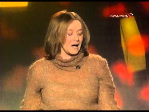 Видео: Маргарита Терехова, "Да приехал мой миленький с поля"