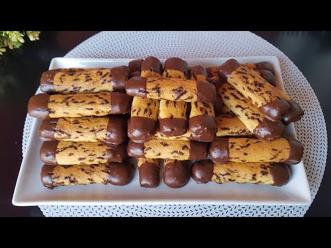 Видео: Рецепт за 5 минут! Печенье тает во рту. хорошо и легко, что вы будете делать каждый день!