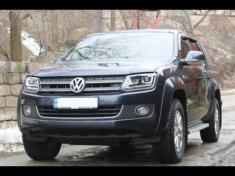 Видео: Разбор фары ножами на полиуретановом герметике