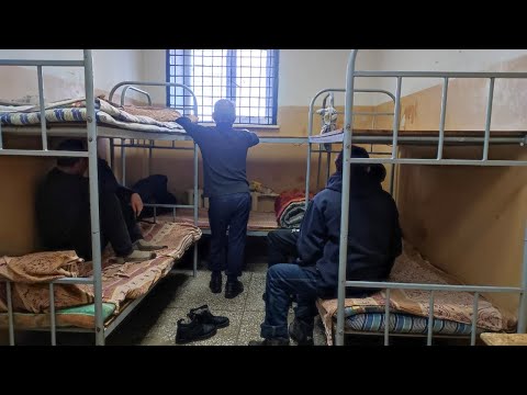 Видео: Туркменистан: Об условиях в спецприемнике «Арзув»