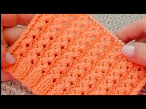 Видео: "Вертикальные мережки" - ажурный узор спицами.