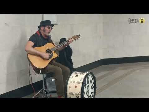 Видео: «Белая ночь опустилась как облако» (необычная версия от гр. «Фрикинг Аут»)