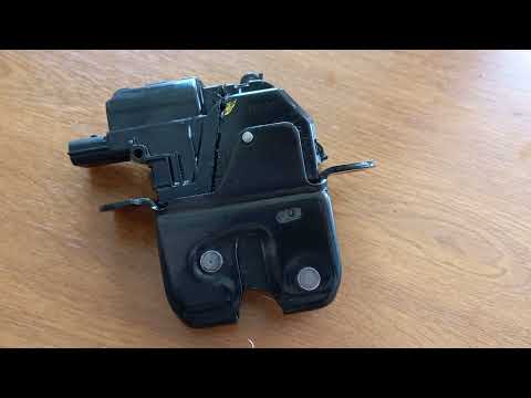 Видео: Ремонт и замена концевика замка багажника/ не горит свет в багажнике / Лада Гранта лифтбек