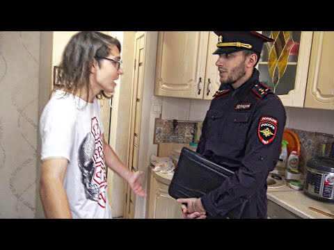Видео: СОТРУДНИК ПОЛИЦИИ ПОСАДИТ ГРИФЕРА В ТЮРЬМУ В РЕАЛЬНОЙ ЖИЗНИ ИЗ-ЗА МАЙНКРАФТ!