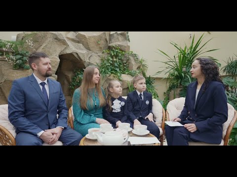 Видео: Проект «В кругу семьи». В гостях семья Гусевых