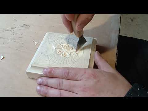 Видео: Маргарин так не ріжиться як я ріжу липу!!!! Різьблена скринька ручна робота.