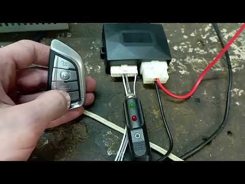 Видео: Volkswagen Polo установка центрального замка.