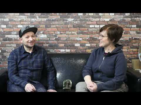 Видео: Интервью с петербуржским художником по камню Эдуардом Виноградовым. Ведущая Ольга Попцова.