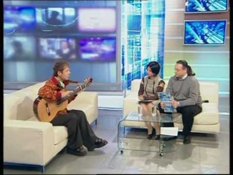 Видео: Гитарист Дидюля в гостях у программы "Реальное Время"