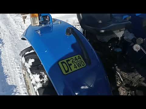 Видео: Заміна показника температури води на міні тракторі донфенг 244