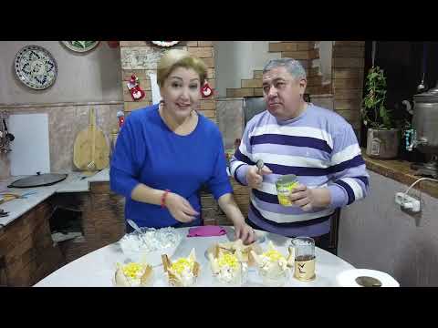 Видео: 🎄САЛАТ🍗 КУРИЦА с 🍍АНАНАСОМ! НЕОБЫЧНО😋 ВКУСНО! И НЕЖНО! ПОВТОР🎥