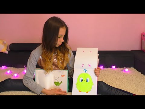 Видео: Мама Против Ксюши Рисуем в СКЕТЧБУКАХ У Кого ЛУЧШЕ