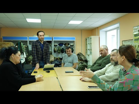 Видео: Динамудин Садихов на собрании  с кандидатами в депутаты в думу г. Арамиль. 